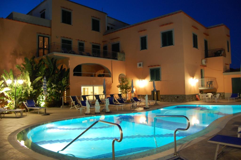 Hotel Terme Rosaleo Casamicciola Terme Ngoại thất bức ảnh