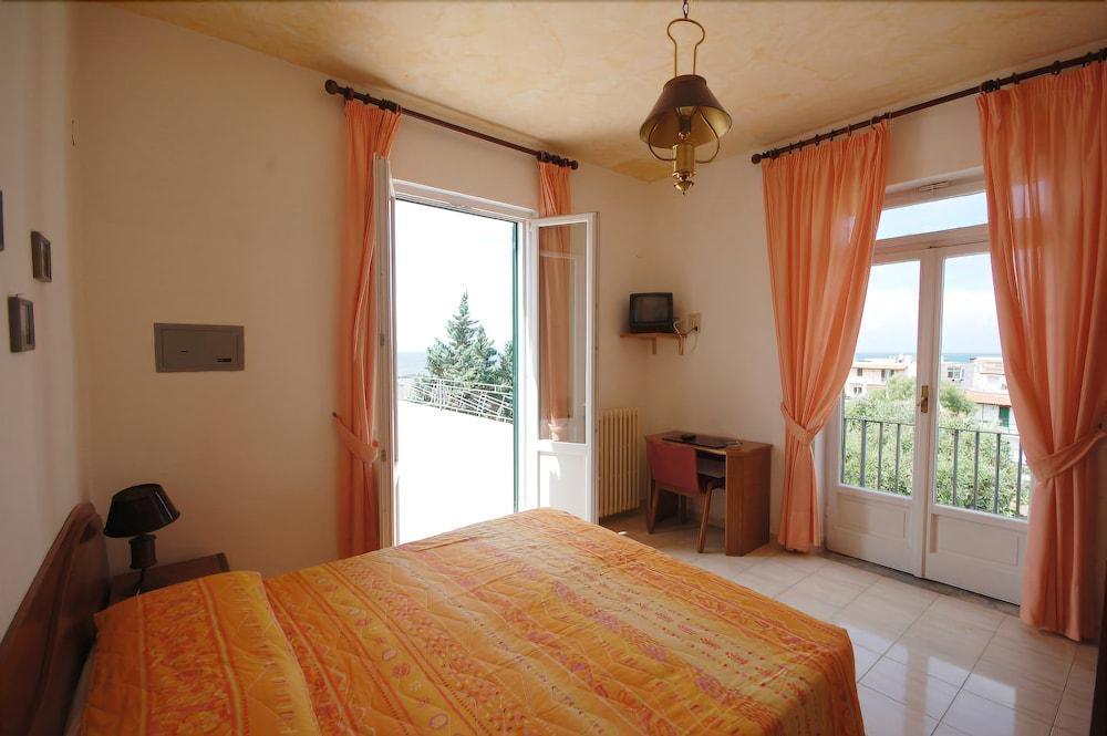Hotel Terme Rosaleo Casamicciola Terme Ngoại thất bức ảnh